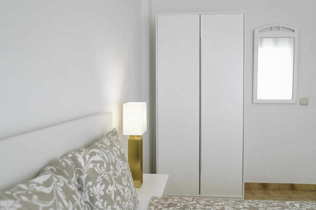 Ferienwohnung Host Wise - Sweet & Sunny Flat - Ace Location Quarteira Exterior foto