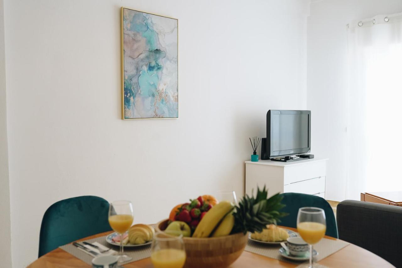 Ferienwohnung Host Wise - Sweet & Sunny Flat - Ace Location Quarteira Exterior foto